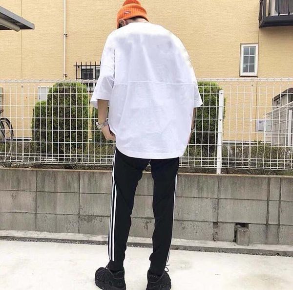 men's t-shirts spring and summer tide brand women's t-shirt hip-hop cotto tshirt casual fashion breathable short sleeves, White;black
men's t-shirts spring and summer tide brand women's t-shirt hip-hop cotto tshirt casual fashion breathable short sleeves, White;black