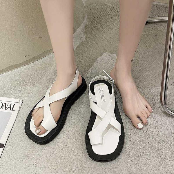 sandals 2021 clip toe cross band women square beach elevated shoes buckle flat gladiator sandalias, Black
sandals 2021 clip toe cross band women square beach elevated shoes buckle flat gladiator sandalias, Black