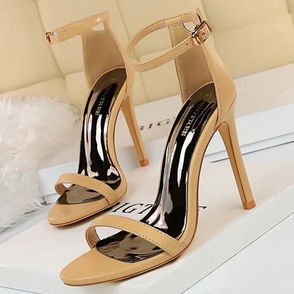 sandals siddons shoes 2021 open toe women summer heeled high heels fashion ladies stiletto .5 cm, Black
sandals siddons shoes 2021 open toe women summer heeled high heels fashion ladies stiletto .5 cm, Black