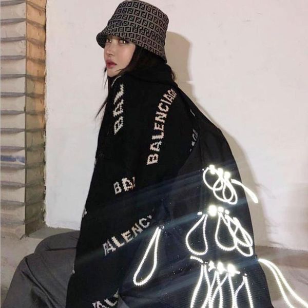 korean kpop hiphop streetwear black reflective messenger bag function backpack men and women school bags
korean kpop hiphop streetwear black reflective messenger bag function backpack men and women school bags