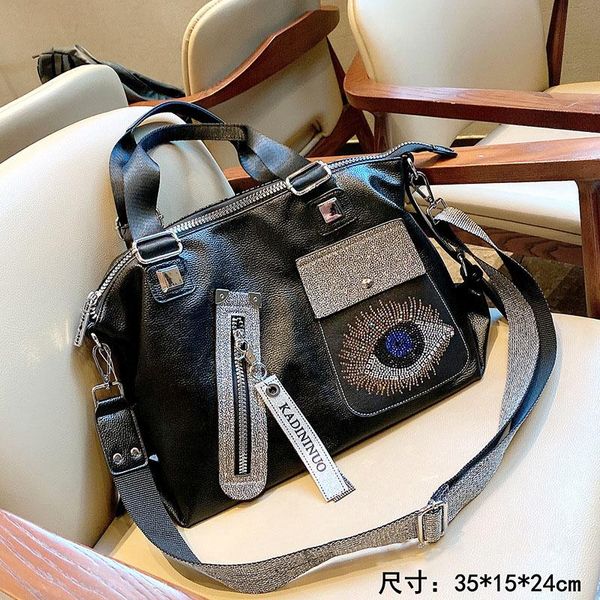 evening bags fashion diamond women's handbag female high-quality shoulder messenger casual large capacity daily travel bolso mujer
evening bags fashion diamond women's handbag female high-quality shoulder messenger casual large capacity daily travel bolso mujer