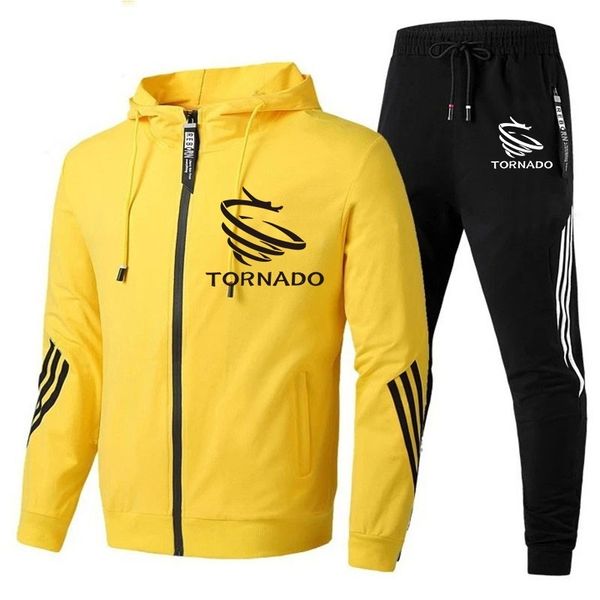 2021 new men's autumn and winter trend tornado brand printing fashion pure cotton hoodie casual slim sports suit, Black
2021 new men's autumn and winter trend tornado brand printing fashion pure cotton hoodie casual slim sports suit, Black