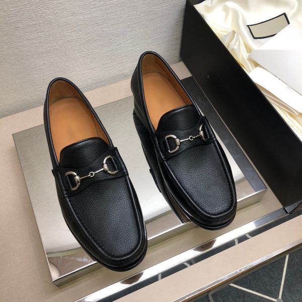 2021 sales style business shoes, rs, fashion trend of high-end men's fu shoes, Red;white
2021 sales style business shoes, rs, fashion trend of high-end men's fu shoes, Red;white