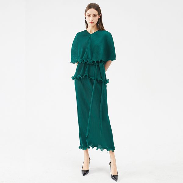 two piece dress 2021 summer pleated women butterfly suit plus size women clothing two piece set bat sleeve aesthetic clothes xxmx, White
two piece dress 2021 summer pleated women butterfly suit plus size women clothing two piece set bat sleeve aesthetic clothes xxmx, White