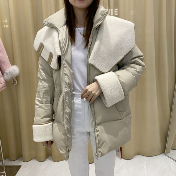 winter down jacket women's middle and long style thickened loose thin lamb hair splicing coat fashion 210427, Black
winter down jacket women's middle and long style thickened loose thin lamb hair splicing coat fashion 210427, Black