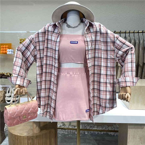 skirts 3-niche design -style set parts reducing arrow label high waist skirt hip + chess lapel shirt suit, Black
skirts 3-niche design -style set parts reducing arrow label high waist skirt hip + chess lapel shirt suit, Black