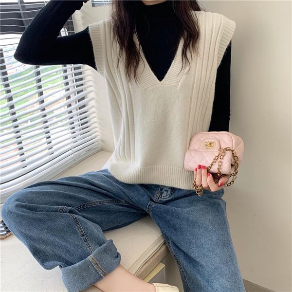 women's vests women knitted vest 2021 autumn sleeveless v-neck soild female sweater sweet elegant loose all-match casual, Black;white
women's vests women knitted vest 2021 autumn sleeveless v-neck soild female sweater sweet elegant loose all-match casual, Black;white