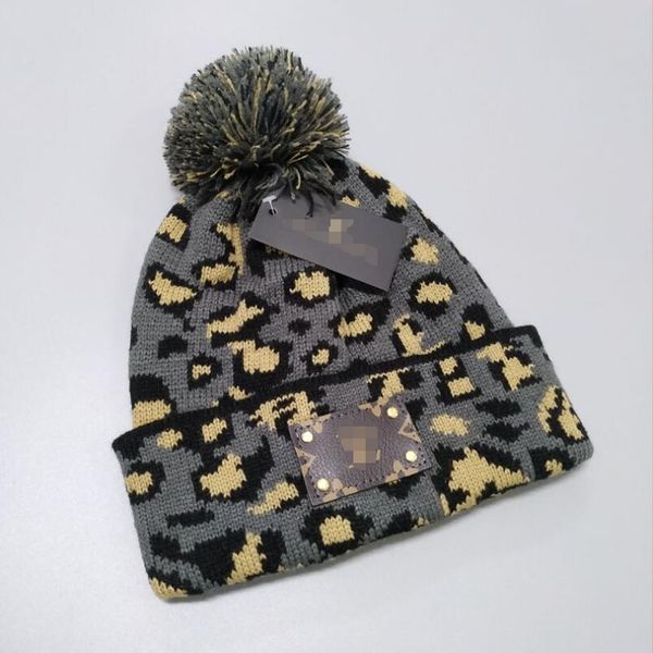 knitted skullcap men beanie hat winter retro brimless baggy melon cap cuff docker fisherman beanies hats for, Blue;gray
knitted skullcap men beanie hat winter retro brimless baggy melon cap cuff docker fisherman beanies hats for, Blue;gray