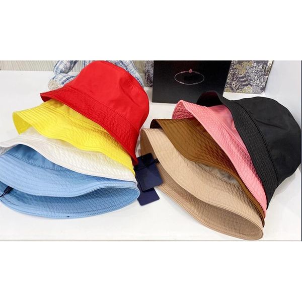 wide brim hats 2021 bucket hat luxur designer fashion basin nylon sun outdoor travel cap, Blue;gray
wide brim hats 2021 bucket hat luxur designer fashion basin nylon sun outdoor travel cap, Blue;gray