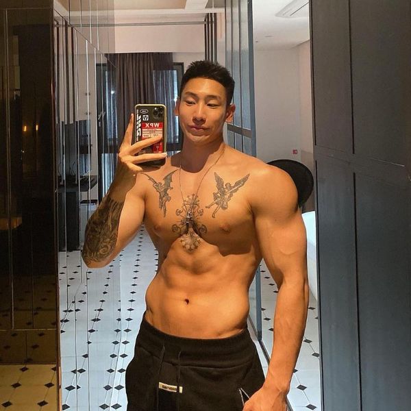men's shorts 2021 muscle brothers' summer sports for casual outdoorcrane fork short quick-dry basketball five-cent pants, White;black
men's shorts 2021 muscle brothers' summer sports for casual outdoorcrane fork short quick-dry basketball five-cent pants, White;black