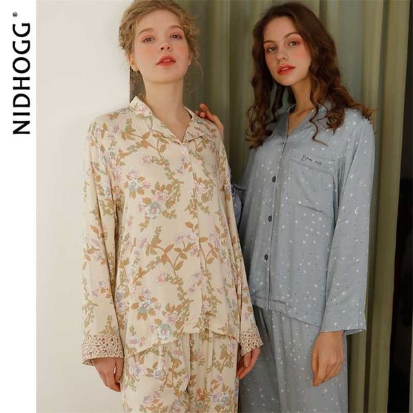 spring elegant satin printed pajama viscose long sleeve pijamas 2 piece sleepwear luxury lounge wear soft loungewear 211126, Black;red
spring elegant satin printed pajama viscose long sleeve pijamas 2 piece sleepwear luxury lounge wear soft loungewear 211126, Black;red