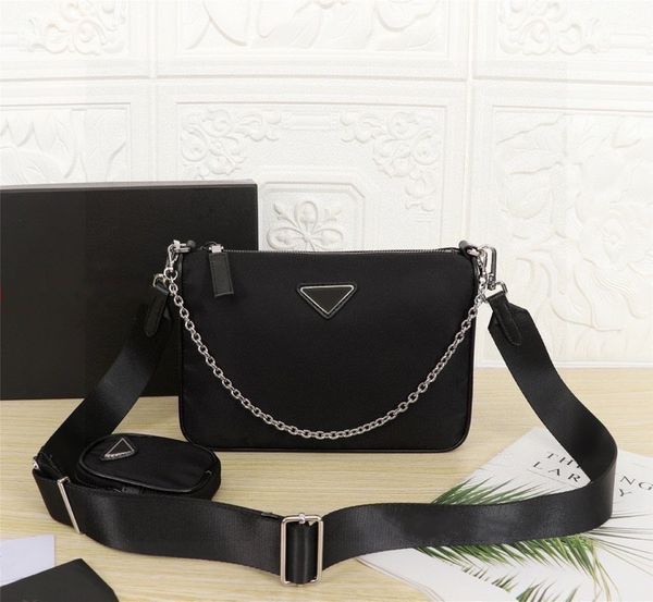 black nylon three-in-one combination messenger bag fashion casual large-capacity one-shoulder backpack coin purse
black nylon three-in-one combination messenger bag fashion casual large-capacity one-shoulder backpack coin purse