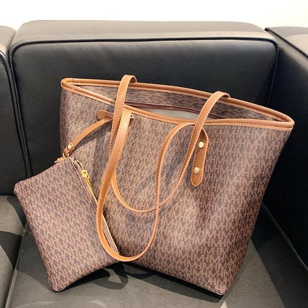 evening bags large tote bag underarm 2021 high-quality pu leather women's designer handbag high capacity shoulder
evening bags large tote bag underarm 2021 high-quality pu leather women's designer handbag high capacity shoulder