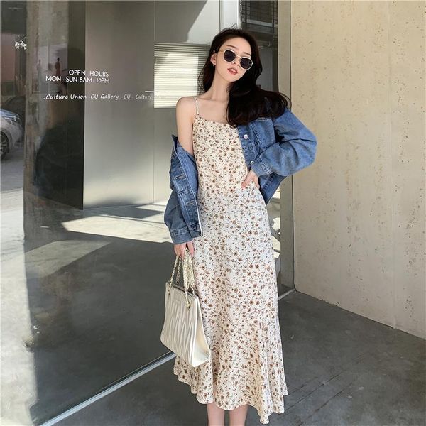 casual dresses sling dress women 2021 summer floral lotus leaf female square collar sleeveless suspender chiffon midi, Black;gray
casual dresses sling dress women 2021 summer floral lotus leaf female square collar sleeveless suspender chiffon midi, Black;gray