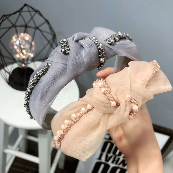 fashion beaded knot hoop wide edge sweet headband, Black;brown
fashion beaded knot hoop wide edge sweet headband, Black;brown