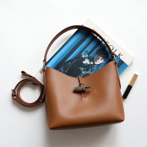 evening bags 2021 cowhide bamboo section underarm bag female portable dumpling shoulder leather messenger
evening bags 2021 cowhide bamboo section underarm bag female portable dumpling shoulder leather messenger