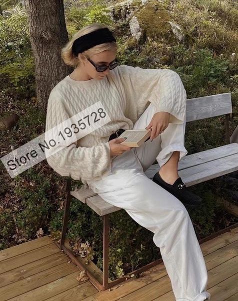 women's sweaters ladies wool blend twist cable knitted sweater pullover top, White;black
women's sweaters ladies wool blend twist cable knitted sweater pullover top, White;black