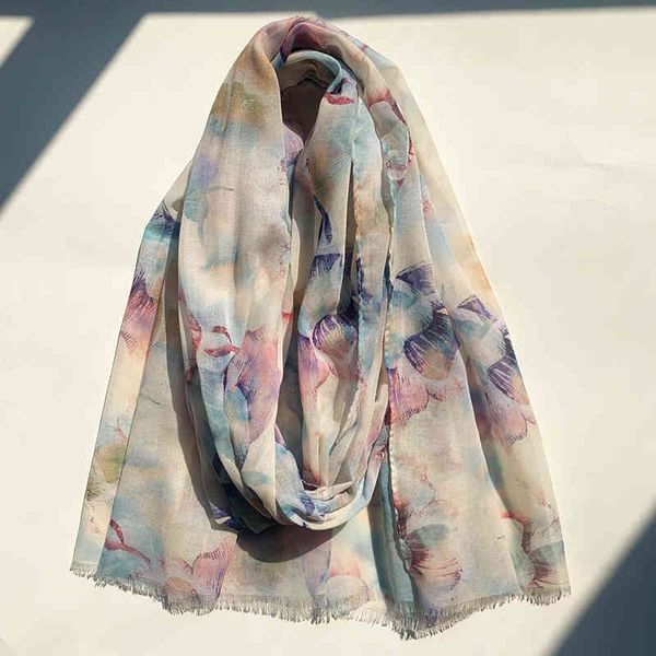 low moq customized flower digital print 100% cotton and linen fabric women scarf, Blue;gray
low moq customized flower digital print 100% cotton and linen fabric women scarf, Blue;gray