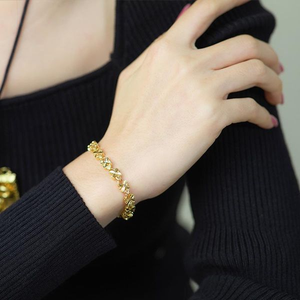 link, chain charm bracelet chains plant four-leaf flower lady birthday jewelry gift fashion sweet per personality metal, Black
link, chain charm bracelet chains plant four-leaf flower lady birthday jewelry gift fashion sweet per personality metal, Black