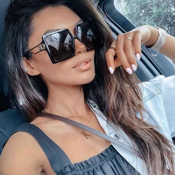 sunglasses 2021 driving glasses women oversized square frame letter d vintage shape big fashion, White;black
sunglasses 2021 driving glasses women oversized square frame letter d vintage shape big fashion, White;black