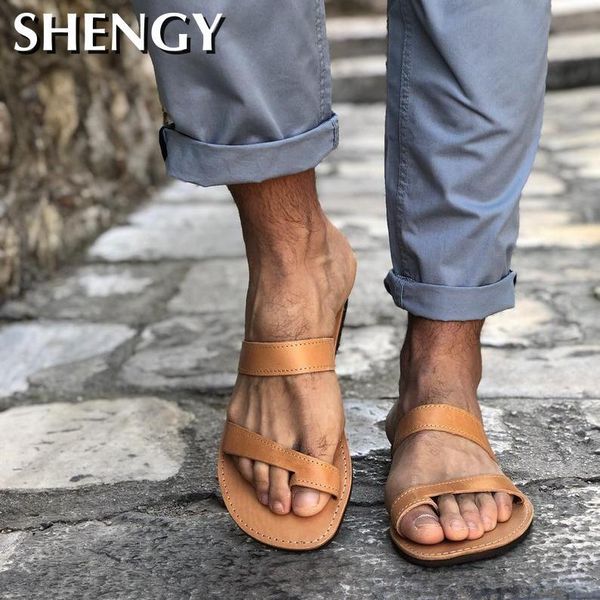sandals 2021 couple shoes summer men and women casual beach sewn flat slippers outdoor plus size, Black
sandals 2021 couple shoes summer men and women casual beach sewn flat slippers outdoor plus size, Black