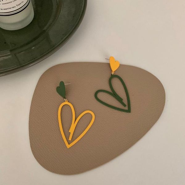 stud simple lines contrast color big love earrings exaggerated temperament ear trend line heart-shaped jewelry women, Golden;silver
stud simple lines contrast color big love earrings exaggerated temperament ear trend line heart-shaped jewelry women, Golden;silver