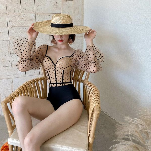 retro swimsuit ins korea wave point long-sleeved triangle gathered one-piece female seaside vacation bikini suits
retro swimsuit ins korea wave point long-sleeved triangle gathered one-piece female seaside vacation bikini suits