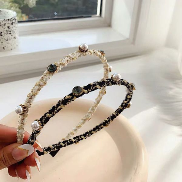 celebrity alloy small fragrance style pattern pearl rhinestone interval temperament headband hairpin female, Black;brown
celebrity alloy small fragrance style pattern pearl rhinestone interval temperament headband hairpin female, Black;brown