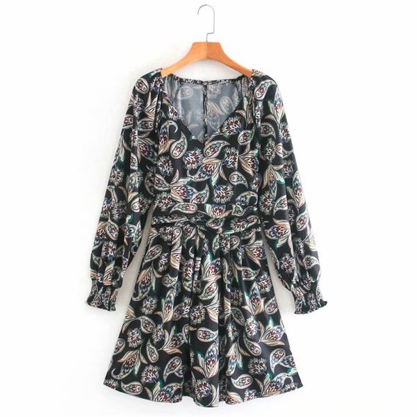summer women vintage print dress 3/4 sleeve v-neck elastic waist mini es female elegant street clothes vestidos 210513, Black;gray
summer women vintage print dress 3/4 sleeve v-neck elastic waist mini es female elegant street clothes vestidos 210513, Black;gray