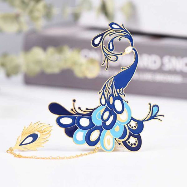 1pc kawaii blue peacock brass bookmark cute pendant metal art pattern book mark page folder office school supplies stationery
1pc kawaii blue peacock brass bookmark cute pendant metal art pattern book mark page folder office school supplies stationery