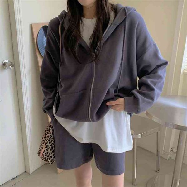 korean style casual two piece set women long sleeve hooded sweatshirt jacket coat + shorts suits female loost 2 210514, White
korean style casual two piece set women long sleeve hooded sweatshirt jacket coat + shorts suits female loost 2 210514, White
