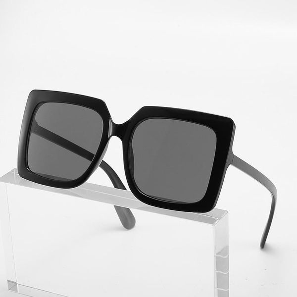 sunglasses classic retro square ladies one piece oversized ladies/men lentes de sol mujer, White;black
sunglasses classic retro square ladies one piece oversized ladies/men lentes de sol mujer, White;black