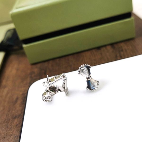 simple 18k gold plated charm 925 silver ear cuff stud geometric famous women round earring wedding party jewerlry accessories with jewelry p, Golden
simple 18k gold plated charm 925 silver ear cuff stud geometric famous women round earring wedding party jewerlry accessories with jewelry p, Golden