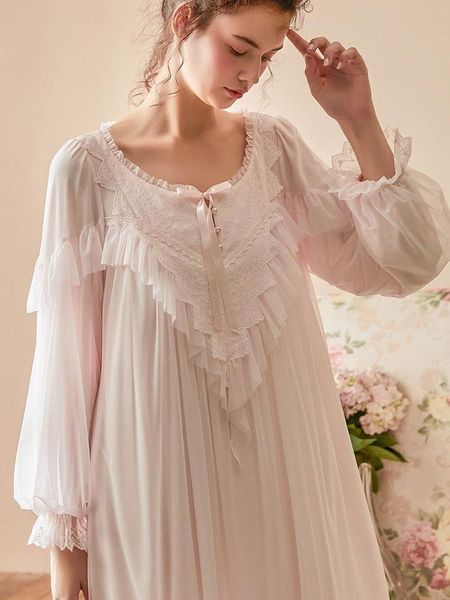 women's sleepwear hanxiuju vintage embroidered long nightgowns for lady sleeve princess elegant loose royal nightdress, Black;red
women's sleepwear hanxiuju vintage embroidered long nightgowns for lady sleeve princess elegant loose royal nightdress, Black;red