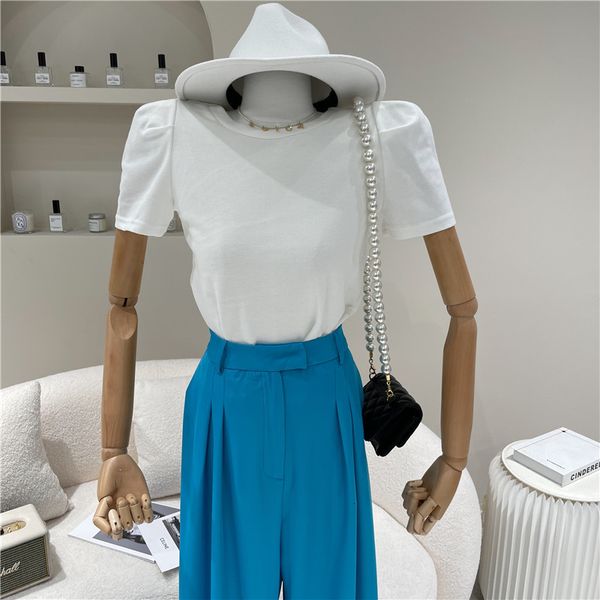 polos spring summer niche design bubble with no back skinny white short around lower neck shirt
polos spring summer niche design bubble with no back skinny white short around lower neck shirt