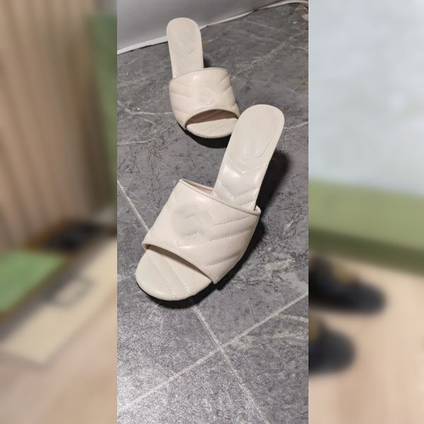 fashion-r design fashion women's sandals slippers leather thick heeled shoes 33-43, Black
fashion-r design fashion women's sandals slippers leather thick heeled shoes 33-43, Black