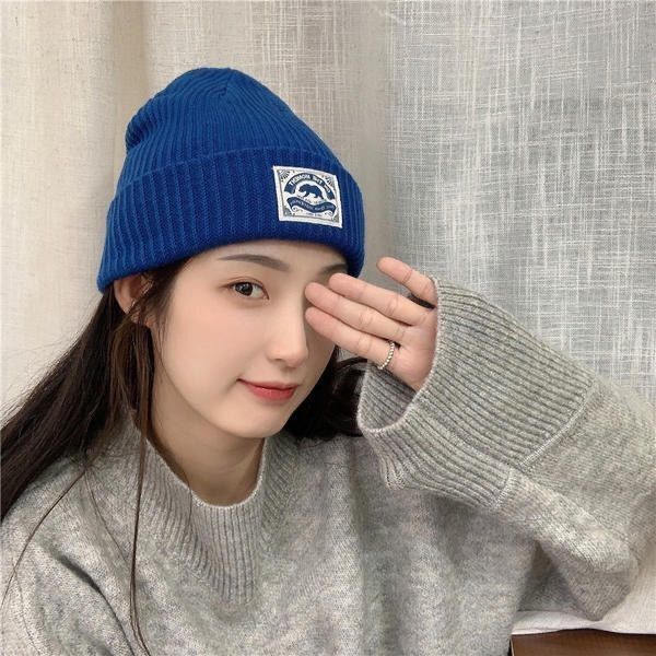 brand caps white treasure blue ~ knitted hat female korean version ins small face paste cloth warm wool in autumn and winter, Blue;gray
brand caps white treasure blue ~ knitted hat female korean version ins small face paste cloth warm wool in autumn and winter, Blue;gray