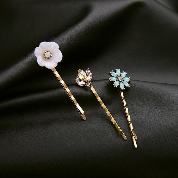 hair clips & barrettes mopai 3 pcs/set elegant crystal resin flower hairpins for women vintage gold color alloy 2021 fashion jewelry wholesa, Golden;silver
hair clips & barrettes mopai 3 pcs/set elegant crystal resin flower hairpins for women vintage gold color alloy 2021 fashion jewelry wholesa, Golden;silver