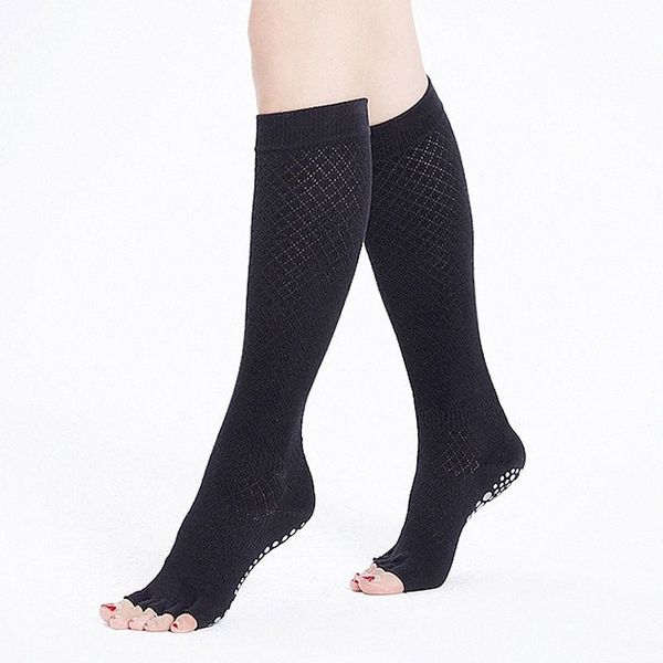 woman socks long nonslip swear breathable comfoetable cotton backless jacquard professsional dispensing sports fitness socks u3wq, Gray
woman socks long nonslip swear breathable comfoetable cotton backless jacquard professsional dispensing sports fitness socks u3wq, Gray