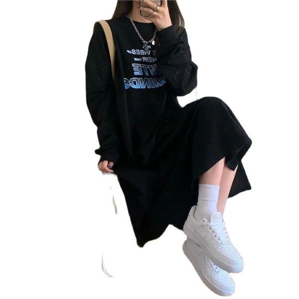 casual dresses fashion 2021 long dress gradient letter print sweatshirt skirt female black loose and thin mid-length slit covering meat, Black;gray
casual dresses fashion 2021 long dress gradient letter print sweatshirt skirt female black loose and thin mid-length slit covering meat, Black;gray