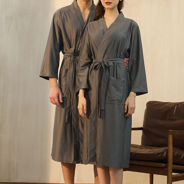 women's sleepwear silk kimono robe bathrobe women men robes solid color satin female male gowns #t2g, Black;red
women's sleepwear silk kimono robe bathrobe women men robes solid color satin female male gowns #t2g, Black;red