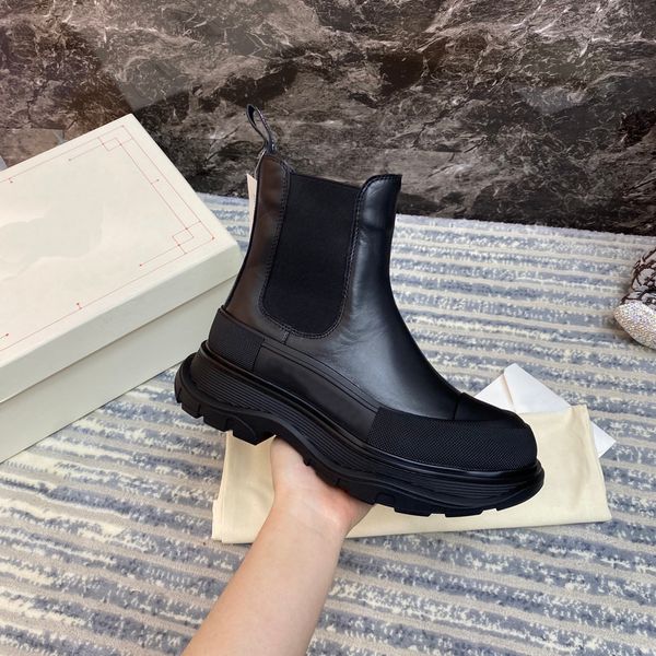 luxury designer women men tread slick boots shiny leather canvas lace-up rubber round toes genuine leathers lining fashion with box size 35-, Black
luxury designer women men tread slick boots shiny leather canvas lace-up rubber round toes genuine leathers lining fashion with box size 35-, Black