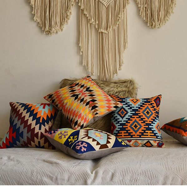 bohemian geometric home decor pillow case woven cotton kilim design cushion tribal middle east style cushion/decorative
bohemian geometric home decor pillow case woven cotton kilim design cushion tribal middle east style cushion/decorative
