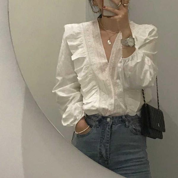 women's blouses & shirts white shirt design niche long sleeve spring and summer french chic temperament v-neck top
women's blouses & shirts white shirt design niche long sleeve spring and summer french chic temperament v-neck top