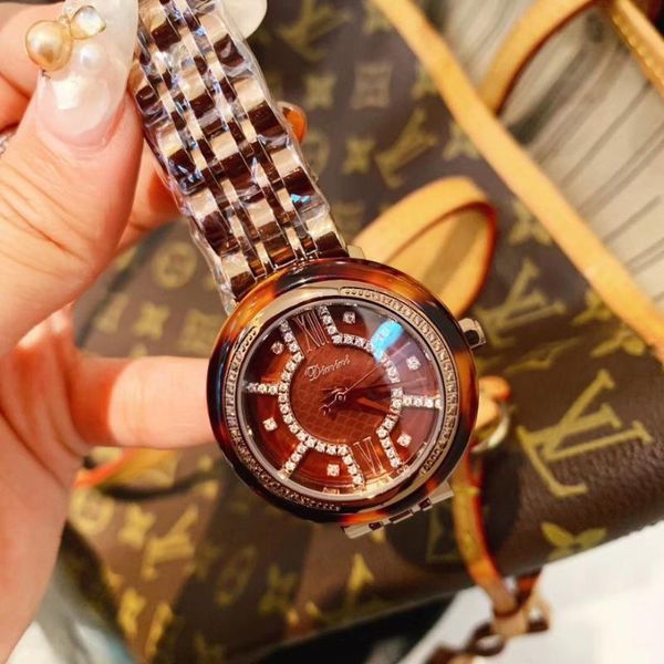 wristwatches leopard women watches sunglass grade plastic frame crystals watch personalized square face montre quartz 3bar, Slivery;brown
wristwatches leopard women watches sunglass grade plastic frame crystals watch personalized square face montre quartz 3bar, Slivery;brown