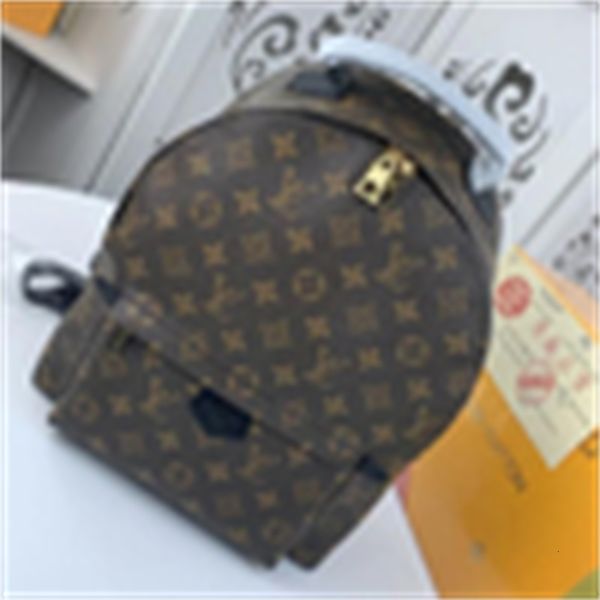messenger brand designer luxury m41561 41560 41562 new large-capacity totes travel bag 2020 spring backpacks fashion shows oxidized leather
messenger brand designer luxury m41561 41560 41562 new large-capacity totes travel bag 2020 spring backpacks fashion shows oxidized leather