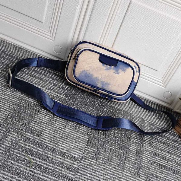 ladies and mens messenger bags brand designer haute couture shoulder bag fashion classic letter printing handbag purse m30755
ladies and mens messenger bags brand designer haute couture shoulder bag fashion classic letter printing handbag purse m30755