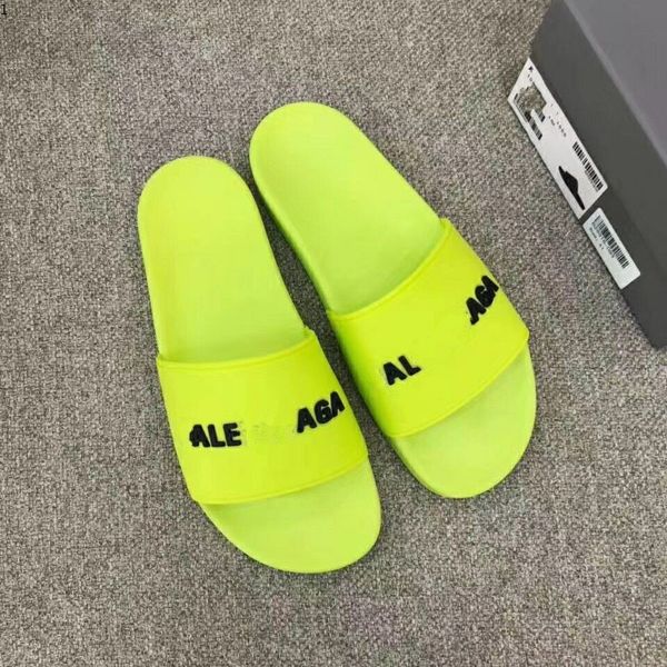 paris 2021 sliders mens womens summer sandals beach slippers ladies flip flops loafers black white blue slides chaussures shoes mjjj0002
paris 2021 sliders mens womens summer sandals beach slippers ladies flip flops loafers black white blue slides chaussures shoes mjjj0002