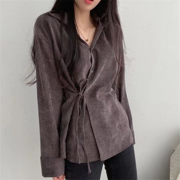 spring autumn ol elegant minimalist vintage lapel corduroy shirt women blouses loose long sleeve lace-up 210421, White
spring autumn ol elegant minimalist vintage lapel corduroy shirt women blouses loose long sleeve lace-up 210421, White