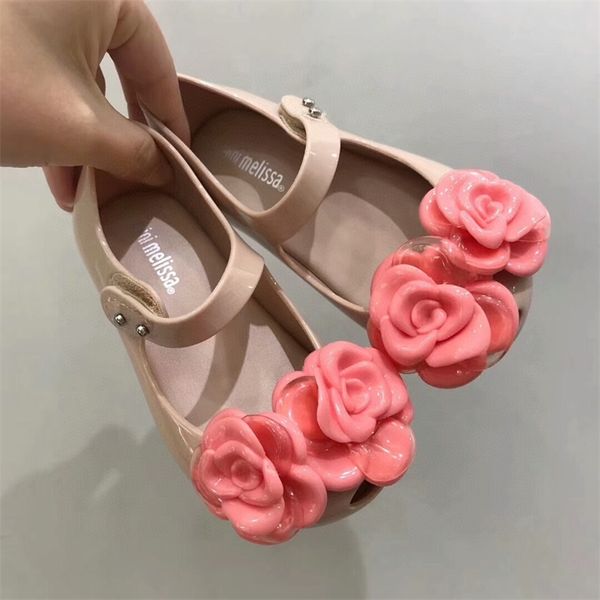 2020 new melissa minimelissa camellia flower children's jelly shoes fragrant sandals, Black;red
2020 new melissa minimelissa camellia flower children's jelly shoes fragrant sandals, Black;red